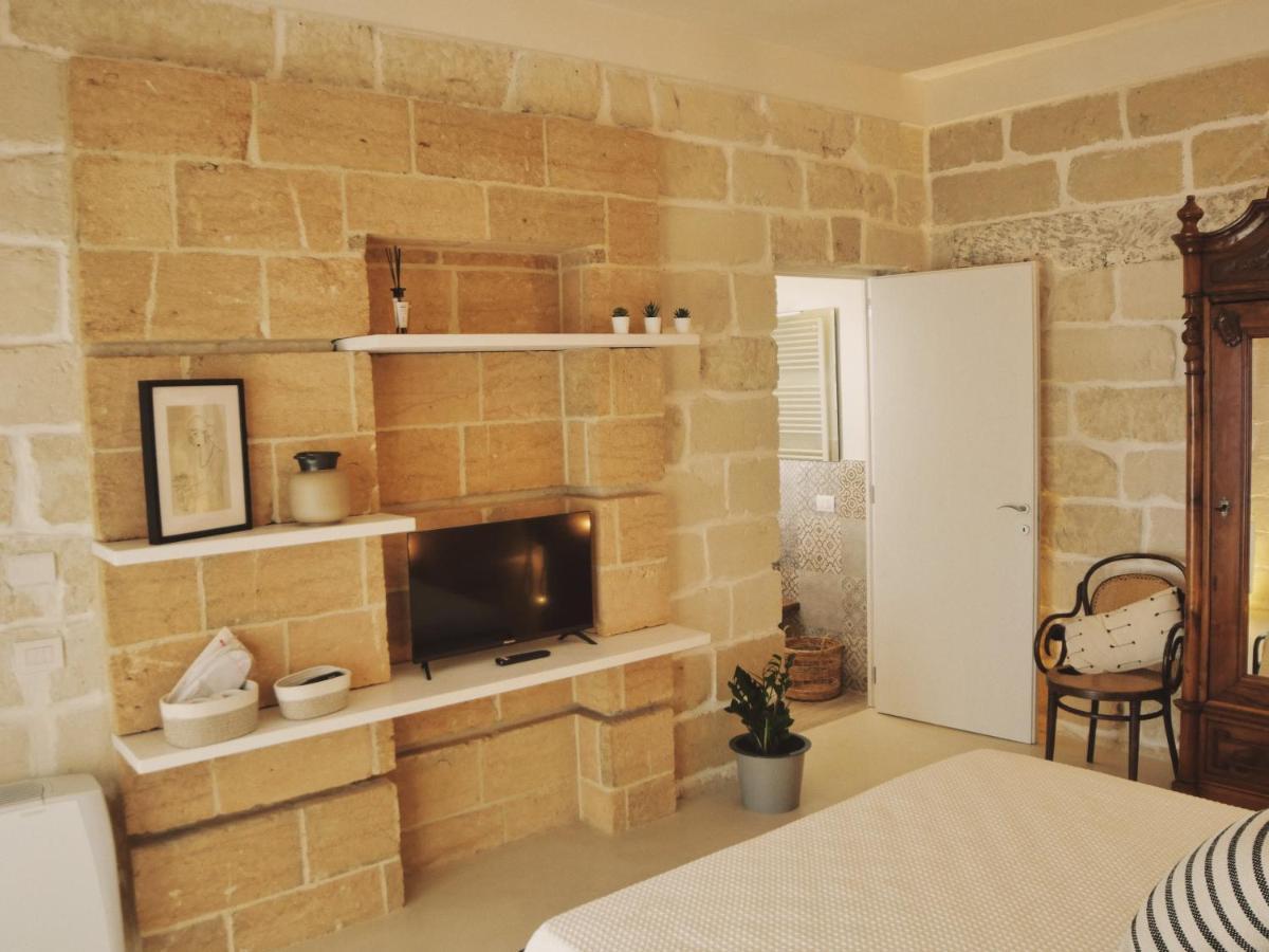 Adele E Il Duca Bed And Breakfast Lecce Exterior photo